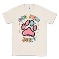 Natural dog mom vibes Classic Tee - MaliasSmallBusiness