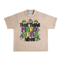 French Oak thick thighs mardi gras vibes Urban Heavy Tee - MaliasSmallBusiness
