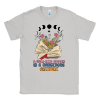 Moon Dust a well read woman is a dangerous creature Classic Tee - MaliasSmallBusiness