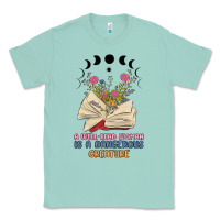 Seafoam a well read woman is a dangerous creature Classic Tee - MaliasSmallBusiness