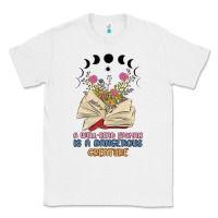 White a well read woman is a dangerous creature Classic Tee - MaliasSmallBusiness