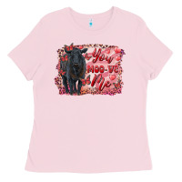 Bubblegum Pink you moo ve  me black angus Ladies Tee - RanaPortraitStore
