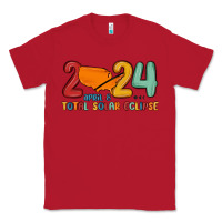 Red total solar eclipse Classic Tee - MaliasSmallBusiness