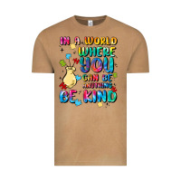Vintage Camel in a world where you can be anything Vintage Tee - MaliasSmallBusiness
