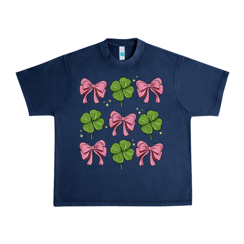 Coquette Bow Clover St. Patrick's Day Urban Heavy Tee by MaliasSmallBusiness | Teevron