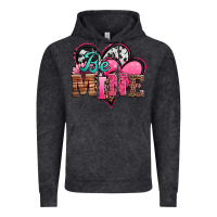 Vintage Black valentines day western hearts be mine Vintage Hoodie - Jasminsmagicworld