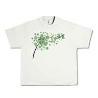 Pistachio four leaf clover Urban Heavy Tee - MaliasSmallBusiness