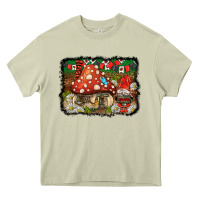 Mossy welcome ladybug gnome background Heavy Core Tee - BarkalooDesign
