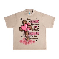 French Oak valentine cross Urban Heavy Tee - MaliasSmallBusiness