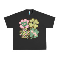 St Patricks Day Clover Urban Heavy Tee | Teevron