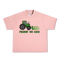 Salmon pushin' my luck Urban Heavy Tee - MaliasSmallBusiness