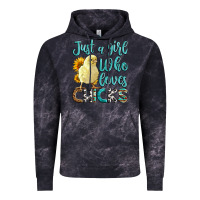 Cloud Black Western Just A Girl Who loves Chicks Vintage Hoodie - LillyAllenDesigns