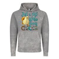 Cloud Rock Western Just A Girl Who loves Chicks Vintage Hoodie - LillyAllenDesigns