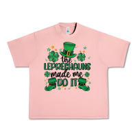 Salmon the leprechauns made me do it Urban Heavy Tee - MaliasSmallBusiness