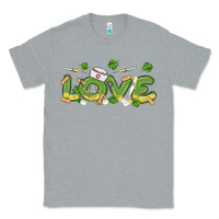 Heather Grey st patricks love nurse Classic Tee - MaliasSmallBusiness