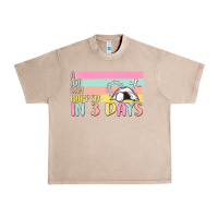 French Oak a lot can happen in 3 days Urban Heavy Tee - MaliasSmallBusiness