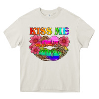Cream lgbtq kiss me Heavy Core Tee - HRA Design Shop