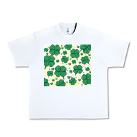 White st patrick clover Urban Heavy Tee - MaliasSmallBusiness