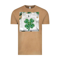 Vintage Camel shamrock patterned clothing Vintage Tee - MaliasSmallBusiness