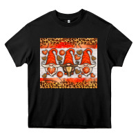 Black basketball gnome Heavy Core Tee - HRA Design Shop
