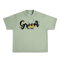 Oil Green groom Urban Heavy Tee - MaliasSmallBusiness