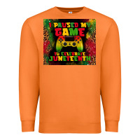Carrot i paused my game Premium Sweatshirt - TumblerDesignByShophia