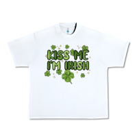 White kiss me i'm irish Urban Heavy Tee - MaliasSmallBusiness
