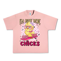 Salmon i'm just here for the chicks Urban Heavy Tee - MaliasSmallBusiness