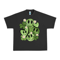 Pigment Black st. patrick's day green smile Urban Heavy Tee - MaliasSmallBusiness