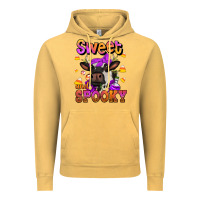 Vintage Mustard sweet and spooky halloween cow Vintage Hoodie - Jasminsmagicworld