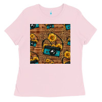 Bubblegum Pink western sunflowers camera seamless pattern Ladies Tee - HRA Design Shop