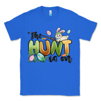 True Royal the hunt is on Classic Tee - MaliasSmallBusiness