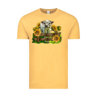 Vintage Mustard charolais heifer with sunflowers Vintage Tee - LillyAllenDesigns