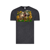 Vintage Black hereford bull and heifer with sunflowers Vintage Tee - LillyAllenDesigns