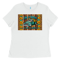 White life is better in the country skinny metal can holder Ladies Tee - HRA Design Shop
