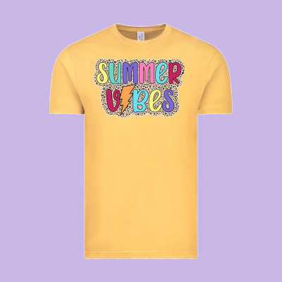 Summer Vibes Vintage Tee Designed By Jahusdesignshop