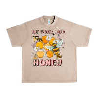 French Oak she works hard for the honey Urban Heavy Tee - MaliasSmallBusiness