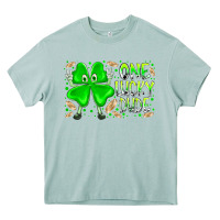 Arona one lucky dude Heavy Core Tee - RacoonDesign
