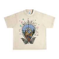 Sandshell compass with mountain Urban Heavy Tee - MaliasSmallBusiness