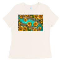 Bone western sunflowers skinny metal can holder Ladies Tee - HRA Design Shop