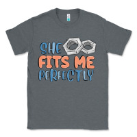 Charcoal Heather she fits me perfectly Classic Tee - MaliasSmallBusiness