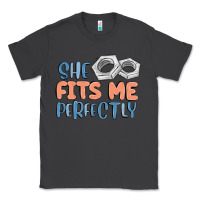 Smoke she fits me perfectly Classic Tee - MaliasSmallBusiness