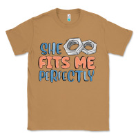 Toasted Coconut she fits me perfectly Classic Tee - MaliasSmallBusiness