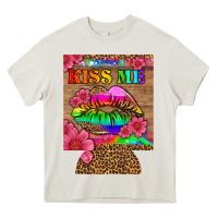 Cream lgbtq kiss me  can cooler Heavy Core Tee - HRA Design Shop