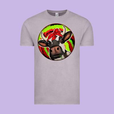 Christmas Cow Vintage Tee Designed By Jasminsmagicworld