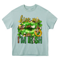 Arona Kiss me im irish st.patricks day lips st.patricks Heavy Core Tee - Neo Western