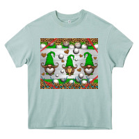 Western Golf Gnome Heavy Core Tee | Teevron
