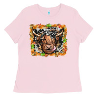 Bubblegum Pink highland cow Ladies Tee - JahusDesignShop