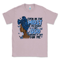 Lilac even in the midst of may storm afro woman Classic Tee - MaliasSmallBusiness