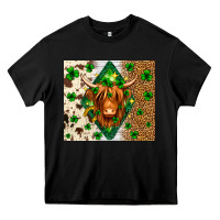 Black St. Patrick's Day Highland cow Heavy Core Tee - Neo Western